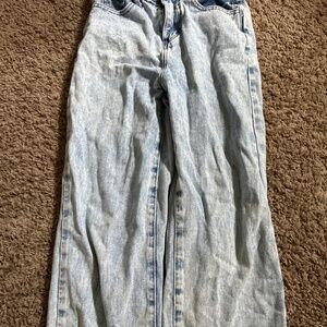 Baggy jeans